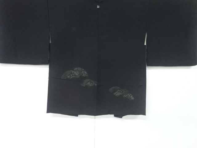 地紙に鶴・松竹梅模様織出し一ツ紋絵羽織